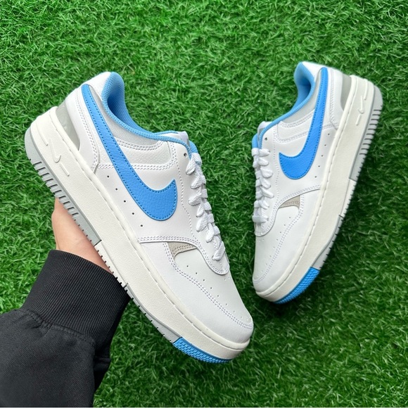 Nike Gamma Force White / University Blue - Picture 2 of 9
